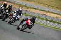 cadwell-no-limits-trackday;cadwell-park;cadwell-park-photographs;cadwell-trackday-photographs;enduro-digital-images;event-digital-images;eventdigitalimages;navarra;no-limits-trackdays;peter-wileman-photography;racing-digital-images;trackday-digital-images;trackday-photos